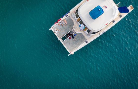 Catamaran 70