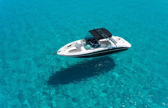 Four Winns HORIZON 260