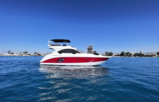 Beneteau Monte Carlo Flybridge 47