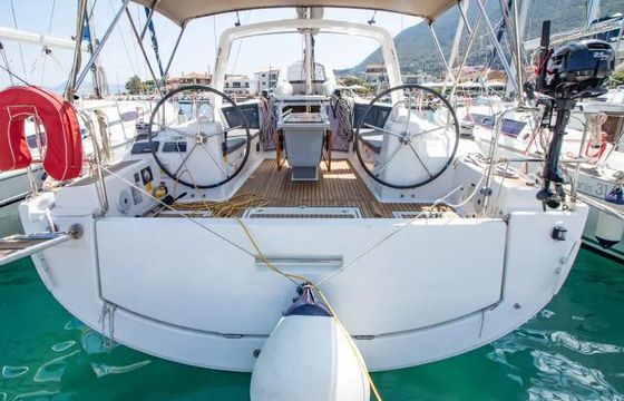 Beneteau Oceanis 41.1