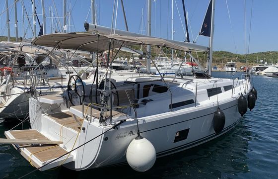 Hanse 418