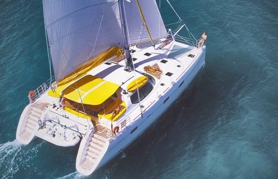 Alliaura Marine Group Privilège 585