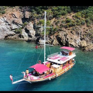 Gulet Gunluk gezi teknesi