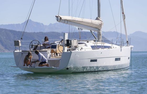 Dufour 430 GRANDE BLUE