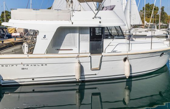 Beneteau Swift Trawler 34 Fly