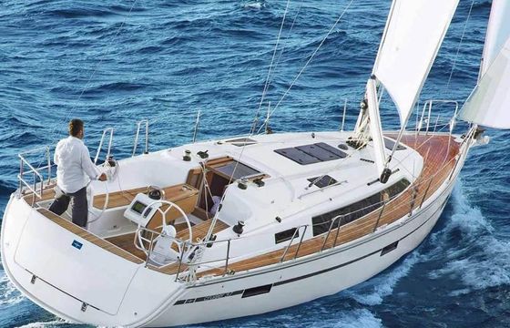 Bavaria Cruiser 37