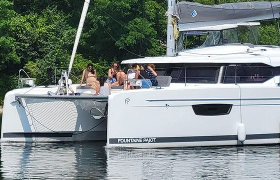 Fountaine Pajot Astria 42