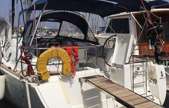 Beneteau Oceanis 40