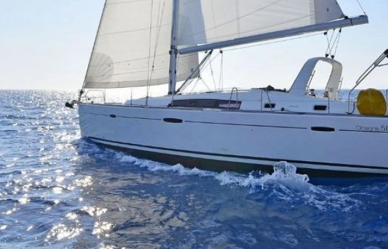 Beneteau Oceanis 50 Family