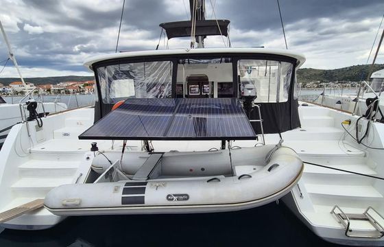 Lagoon 450F