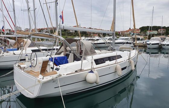 Dufour 382 GL