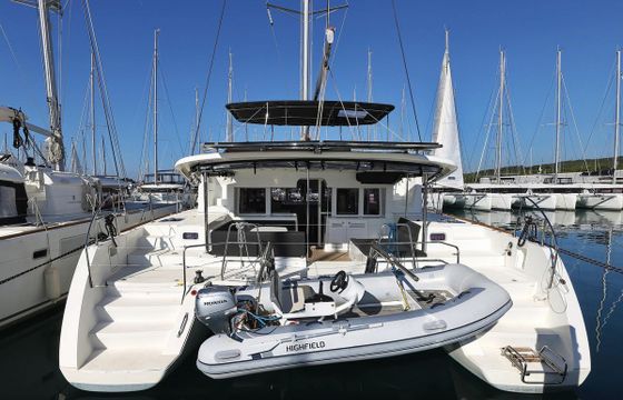 Lagoon 450 F