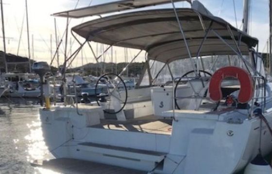 Beneteau Oceanis 51.1