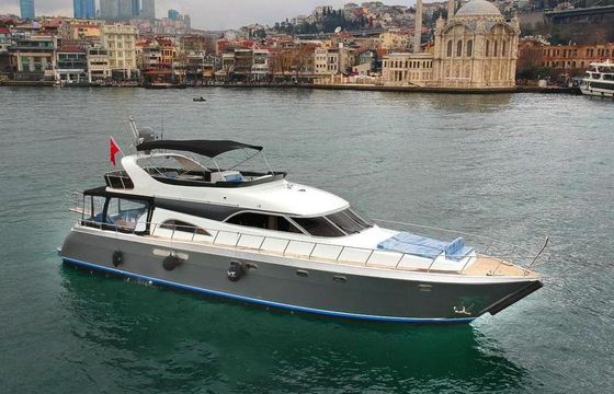 M/Y Luxury