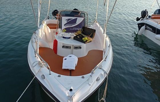 Poseidon Blue Water 170