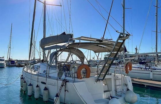 Beneteau 43