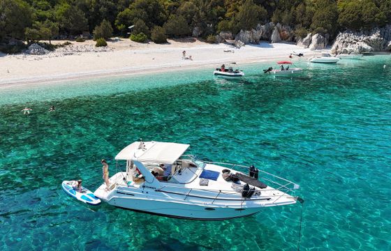 Cruisers Yachts Rogue 2670