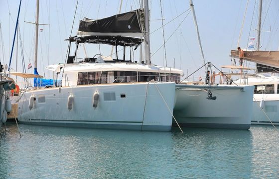 Lagoon 450 F