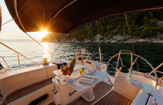 Bavaria 44