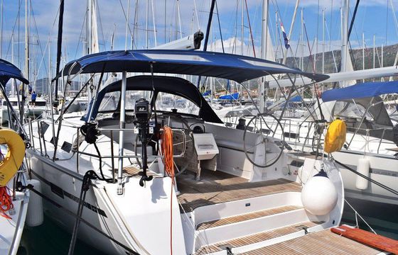 Bavaria Cruiser 51
