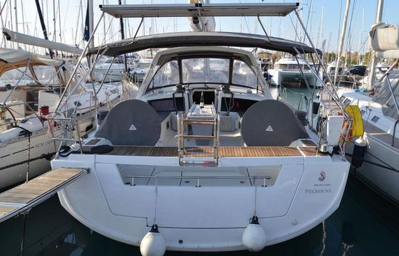 Beneteau Oceanis 48
