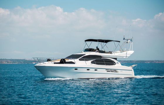 Azimut 46