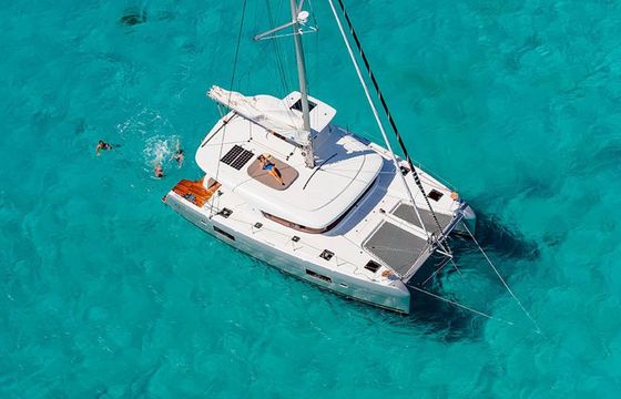 Lagoon 42