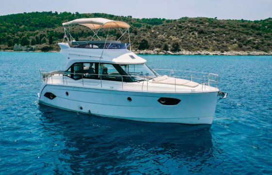 Bavaria E40 Fly
