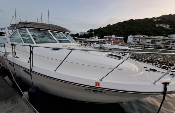 Tiara 3500 Express