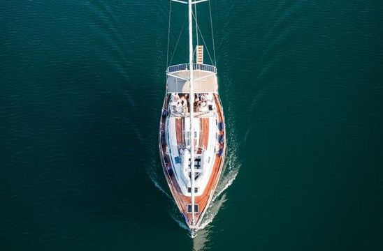 Bavaria 42c