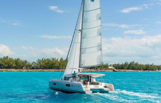 Lagoon 42