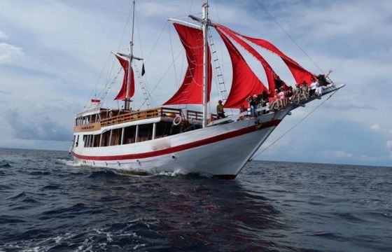 Traditional Pinisi Schooner 114
