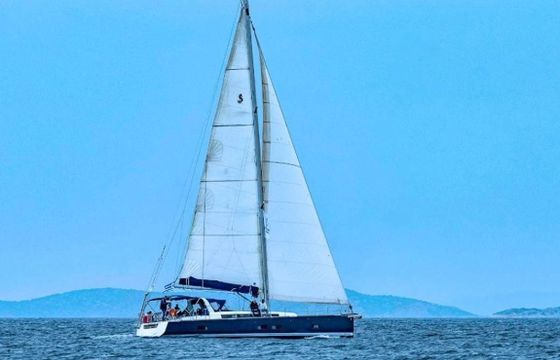 Beneteau Oceanis 55