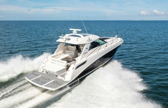 Sea Ray 450 Sundancer