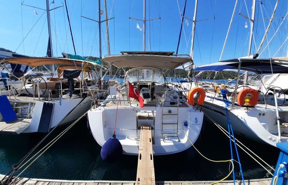 Beneteau Oceanis 40