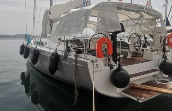 Beneteau Oceanis 51.1