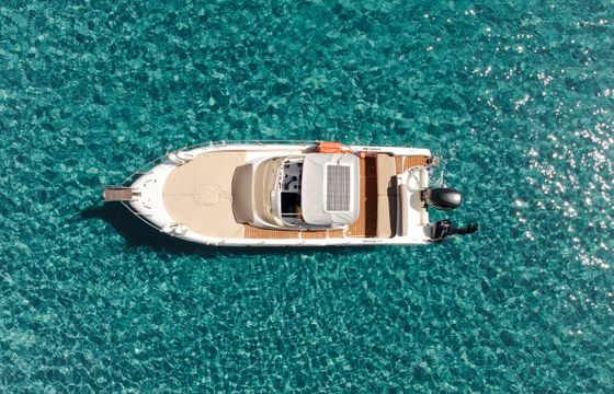 Poseidon Sundeck 755