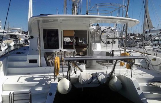 Lagoon 39