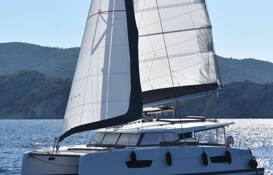 Fountaine Pajot Isla 40