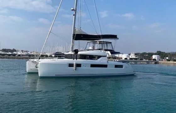 Lagoon 51 Owner Version