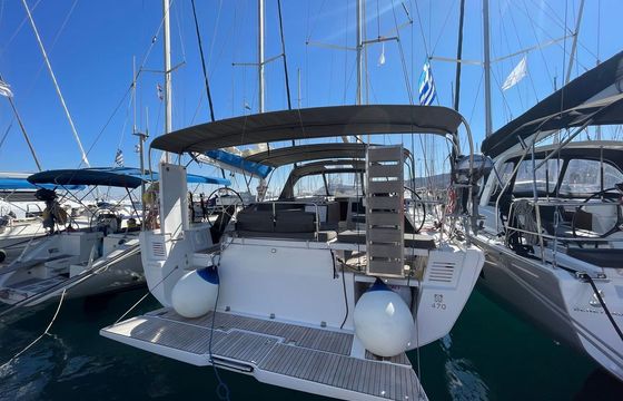Dufour 470