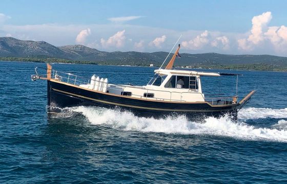 Sasga Yachts Menorcan Llaut 39