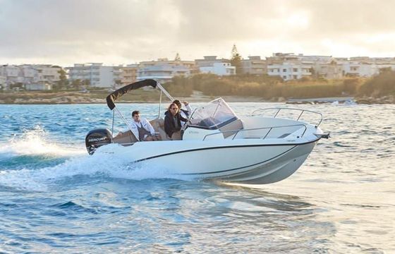 Quicksilver Active 675 Open