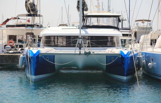 Lagoon 42