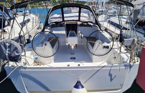 Dufour 382 Grand Large
