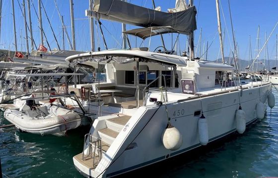 Lagoon 450 Fly