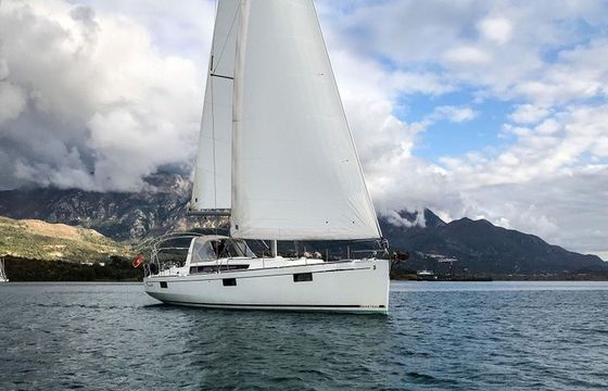 Beneteau Oceanis 48