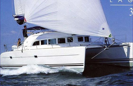 lagoon 380