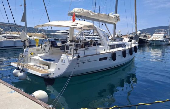 oceanis 45, 3 cabins