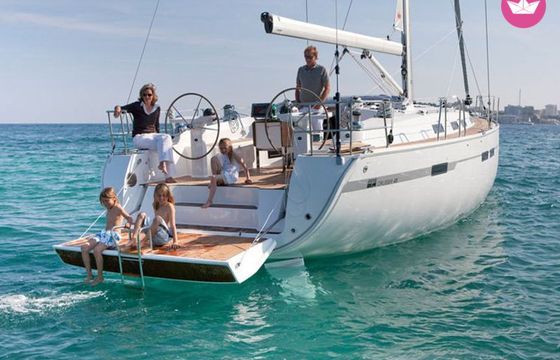bavaria 45 cruiser style